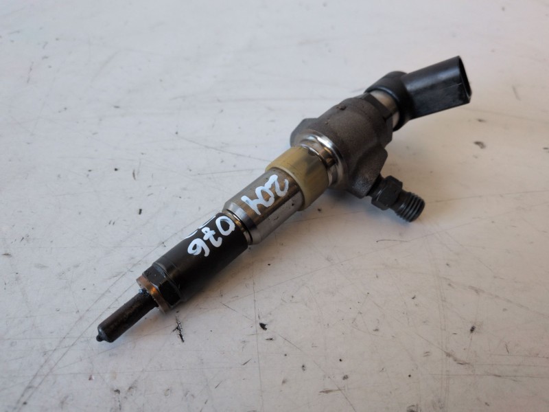 Recambio de inyector para ford c-max (cb7) t3da referencia OEM IAM 9674973080  