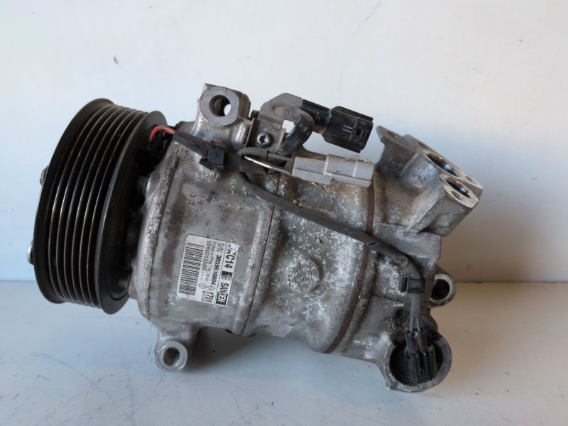 Recambio de compresor aire acondicionado para renault megane iv berlina 5p h5hb470 referencia OEM IAM 926001268R  