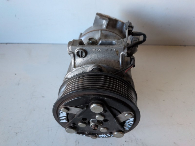 Recambio de compresor aire acondicionado para renault megane iv berlina 5p h5hb470 referencia OEM IAM 926001268R  