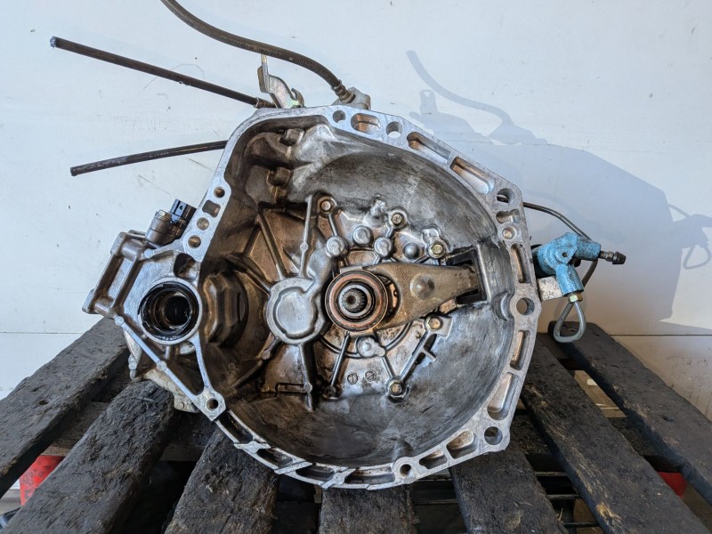 Recambio de caja cambios para toyota yaris (ncp1/nlp1/scp1) 1szfe referencia OEM IAM   