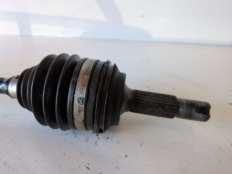 Recambio de transmision delantera izquierda para toyota yaris (ncp1/nlp1/scp1) 1szfe referencia OEM IAM   