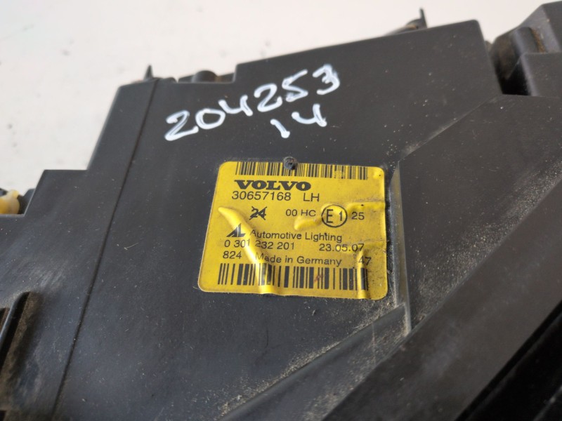 Recambio de faro izquierdo para volvo c30 d4164t referencia OEM IAM 0301232201  