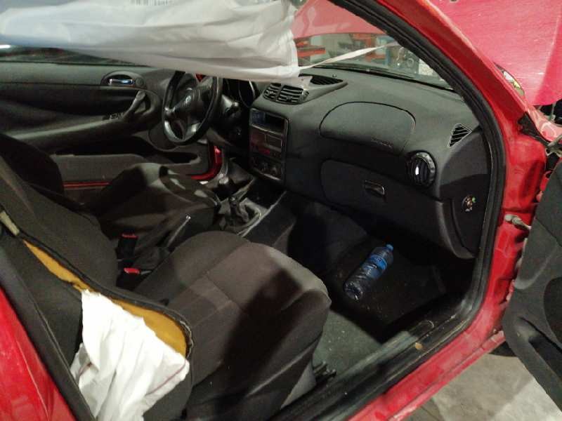 alfa romeo 147 (190) del año 2004