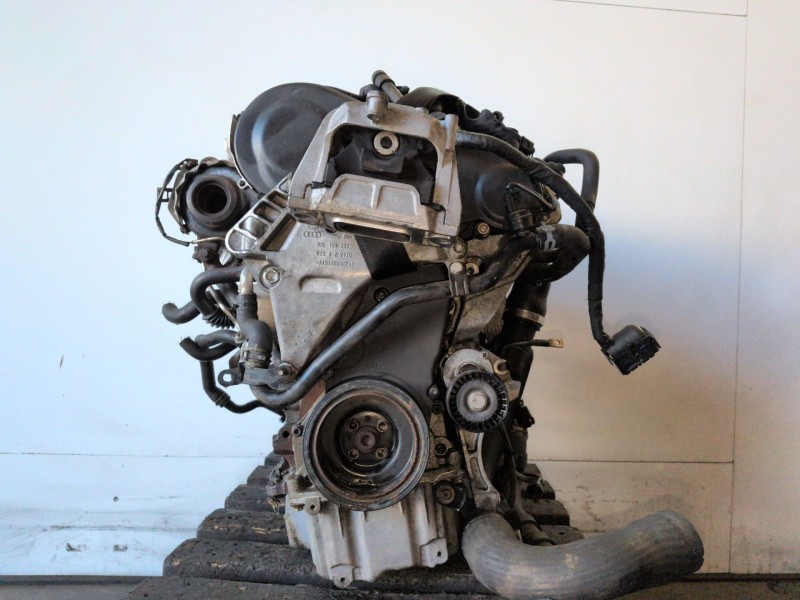 Recambio de motor completo para audi a3 sportback (8pa) cffb referencia OEM IAM CFFB  