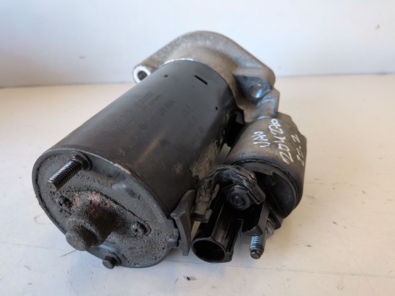 Recambio de motor arranque para audi a6 berlina (4f2) bre referencia OEM IAM 0001109064  