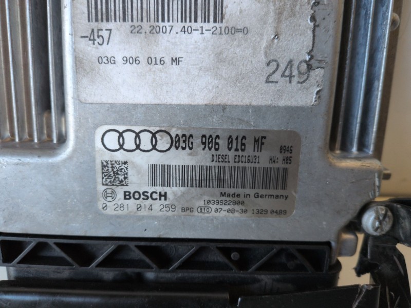 Recambio de centralita motor uce para audi a6 berlina (4f2) bre referencia OEM IAM 03G906016MF  