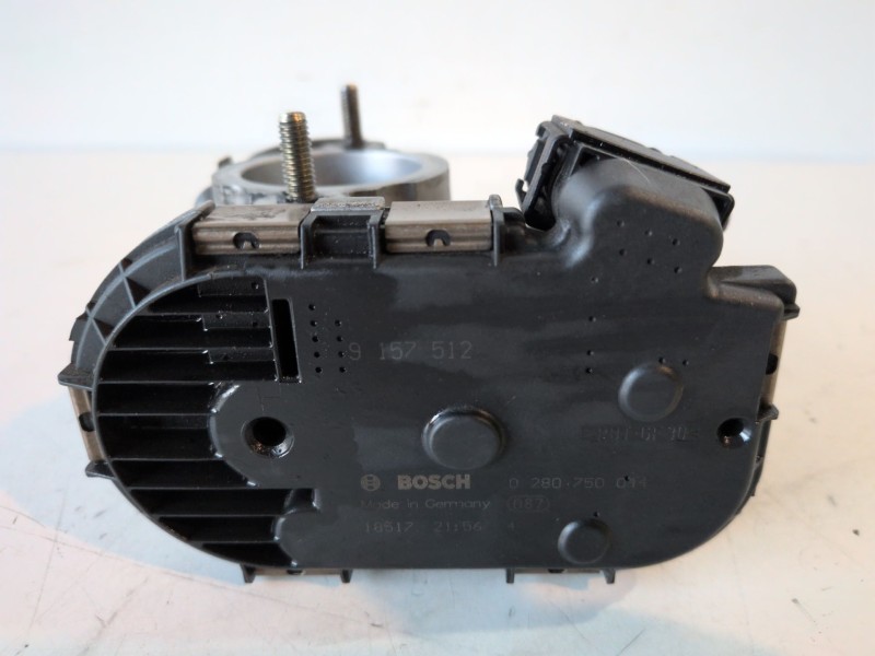 Recambio de caja mariposa para opel corsa c z12xe referencia OEM IAM 0280750044  