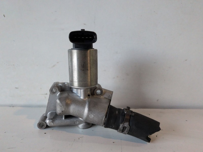 Recambio de valvula egr para opel corsa c z12xe referencia OEM IAM   