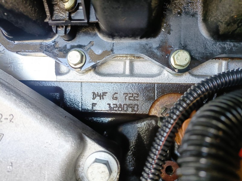 Recambio de motor completo para renault clio ii fase ii (b/cb0) d4f722 referencia OEM IAM D4F722  