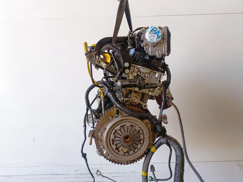 Recambio de motor completo para renault clio ii fase ii (b/cb0) d4f722 referencia OEM IAM D4F722  