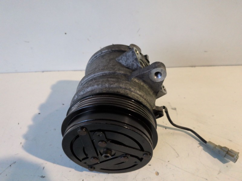 Recambio de compresor aire acondicionado para chevrolet matiz (2004) a08s3-g referencia OEM IAM 720084  