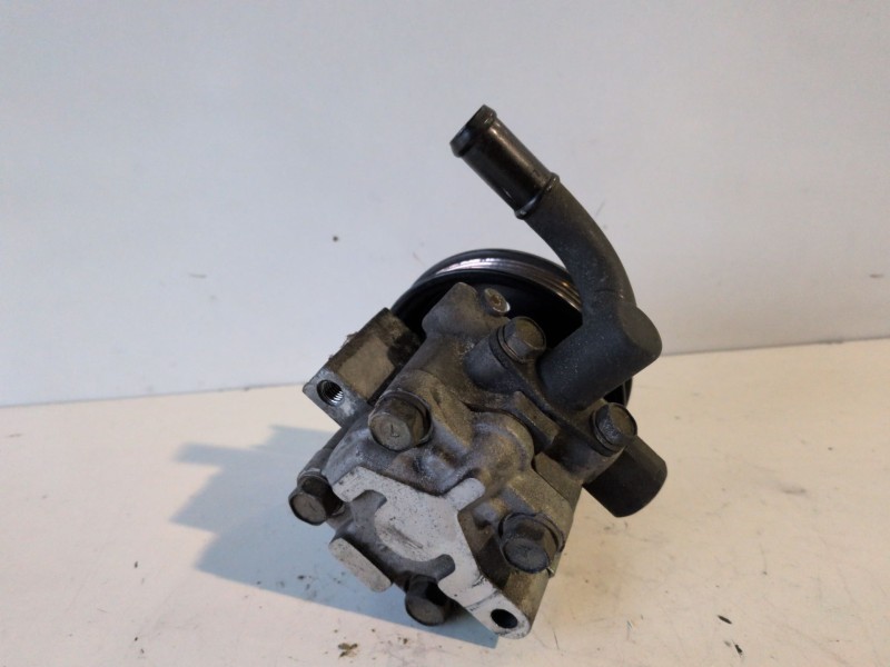 Recambio de bomba direccion para chevrolet matiz (2004) a08s3-g referencia OEM IAM   