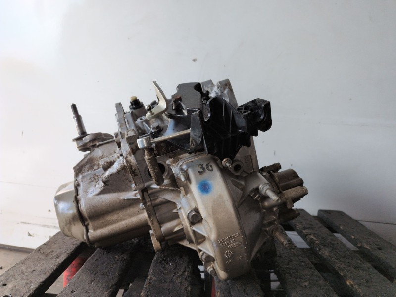 Recambio de caja cambios para citroen berlingo combi 9h06 referencia OEM IAM 20DP33  