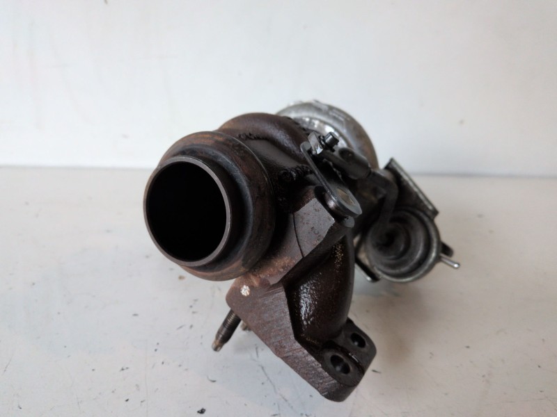 Recambio de turbocompresor para citroen berlingo combi 9h06 referencia OEM IAM 9673283680  
