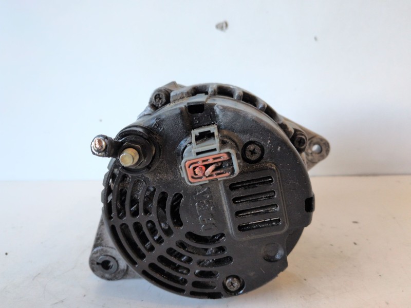 Recambio de alternador para hyundai accent (lc) g4ec referencia OEM IAM 3730022600  