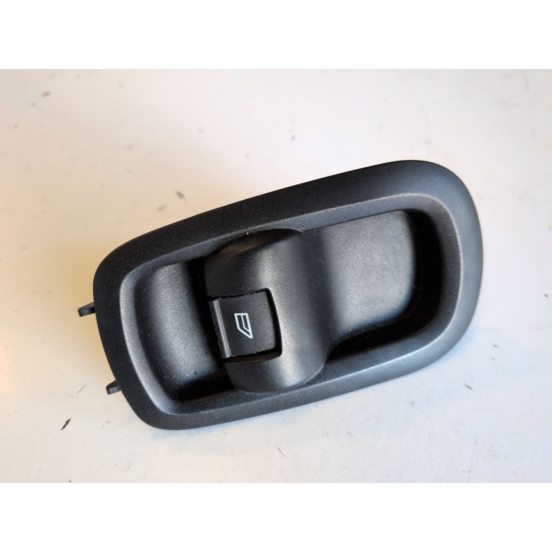 Recambio de mando elevalunas delantero derecho para ford transit/tourneo custom combi (ttf) ymfs referencia OEM IAM BK2T14529AB 