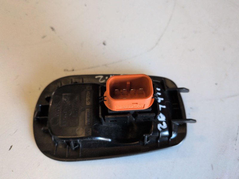 Recambio de mando elevalunas delantero derecho para ford transit/tourneo custom combi (ttf) ymfs referencia OEM IAM BK2T14529AB 