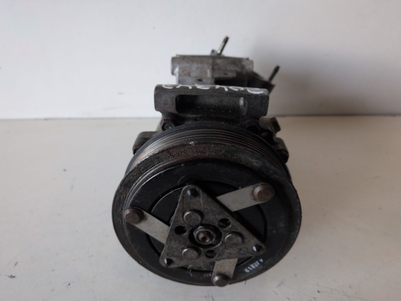 Recambio de compresor aire acondicionado para peugeot 208 9hp referencia OEM IAM 9678656080  