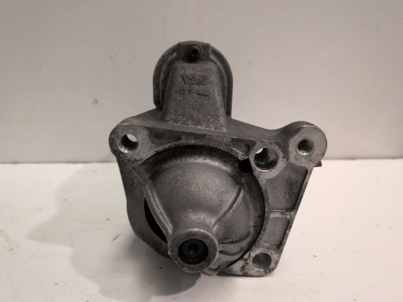 Recambio de motor arranque para nissan primastar (x83) f9q762 referencia OEM IAM D7R44  