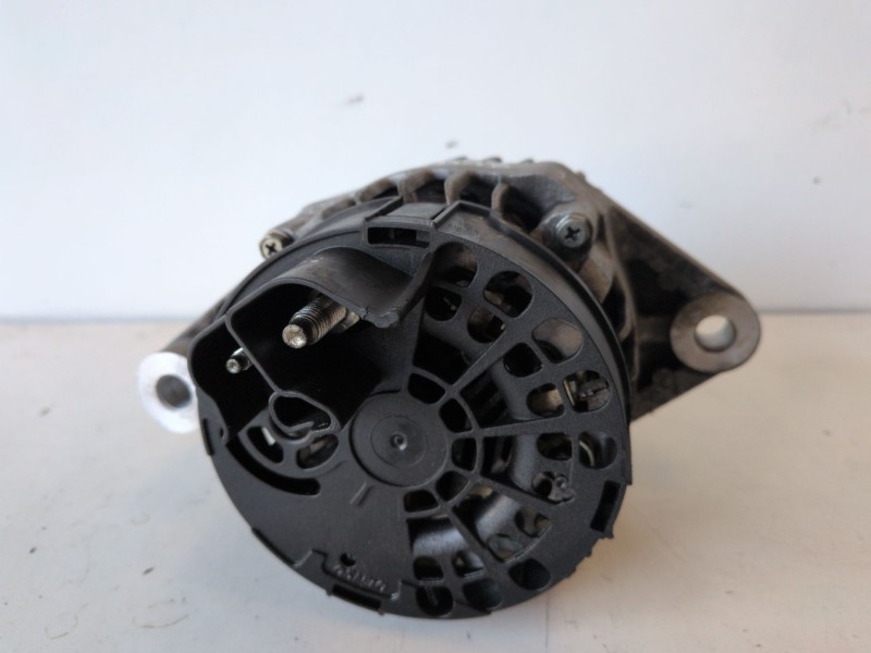 Recambio de alternador para fiat ii bravo (198) 198a3000 referencia OEM IAM   