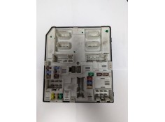 Recambio de caja reles / fusibles para renault kangoo ii (f/kw0) k9k636 referencia OEM IAM 284B68764RA  
