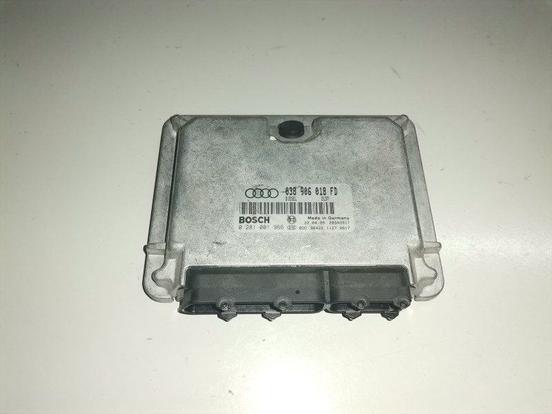Recambio de centralita motor uce para audi a4 berlina (b5) afn referencia OEM IAM 0281001966/038906018FD  