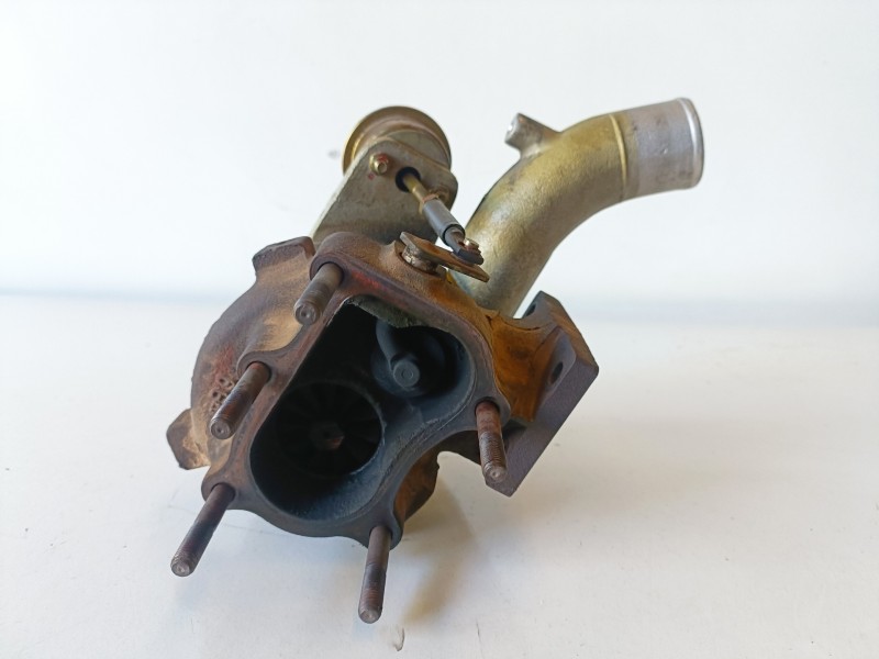 Recambio de turbocompresor para nissan terrano (wd21) td27t referencia OEM IAM 4520471S  