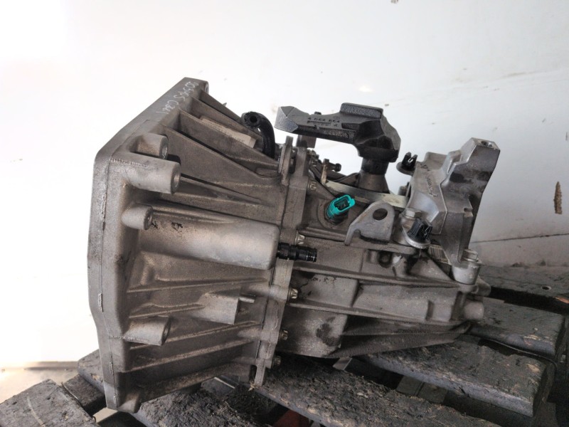 Recambio de caja cambios para renault megane iii berlina 5p h5f400 referencia OEM IAM TL4068  