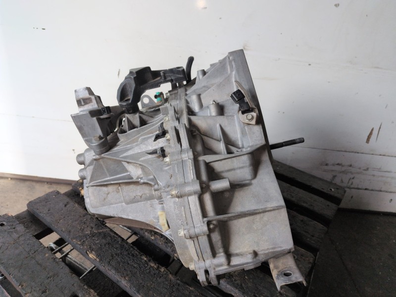 Recambio de caja cambios para renault megane iii berlina 5p h5f400 referencia OEM IAM TL4068  