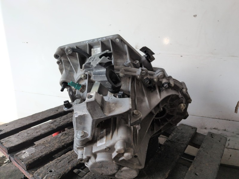 Recambio de caja cambios para renault megane iii berlina 5p h5f400 referencia OEM IAM TL4068  