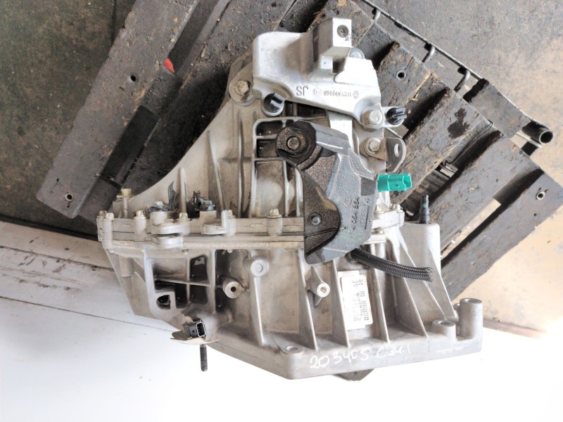 Recambio de caja cambios para renault megane iii berlina 5p h5f400 referencia OEM IAM TL4068  