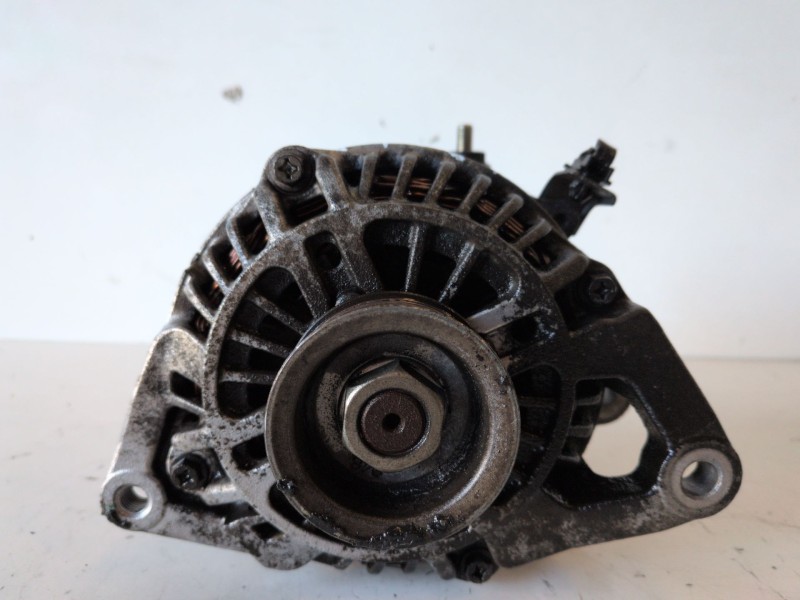 Recambio de alternador para mazda 3 berlina (bk) z6 referencia OEM IAM A2TC0091  