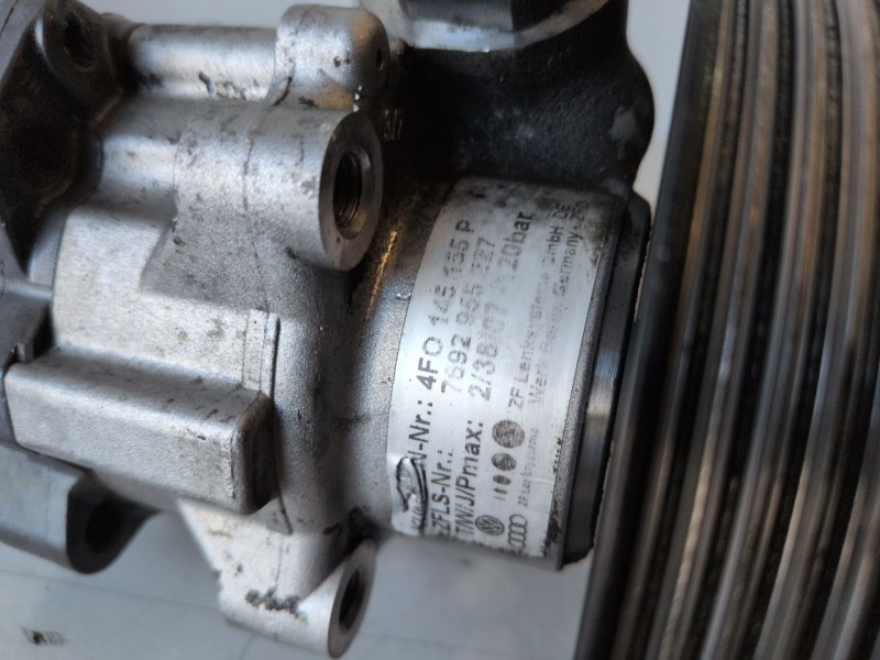 Recambio de bomba direccion para audi a6 berlina (4f2) bre referencia OEM IAM 4F0145155P  
