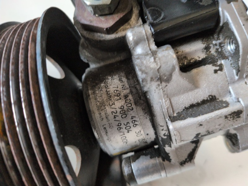 Recambio de bomba direccion para mercedes-benz clase c (bm 202) berlina 111920 referencia OEM IAM A0024663001  