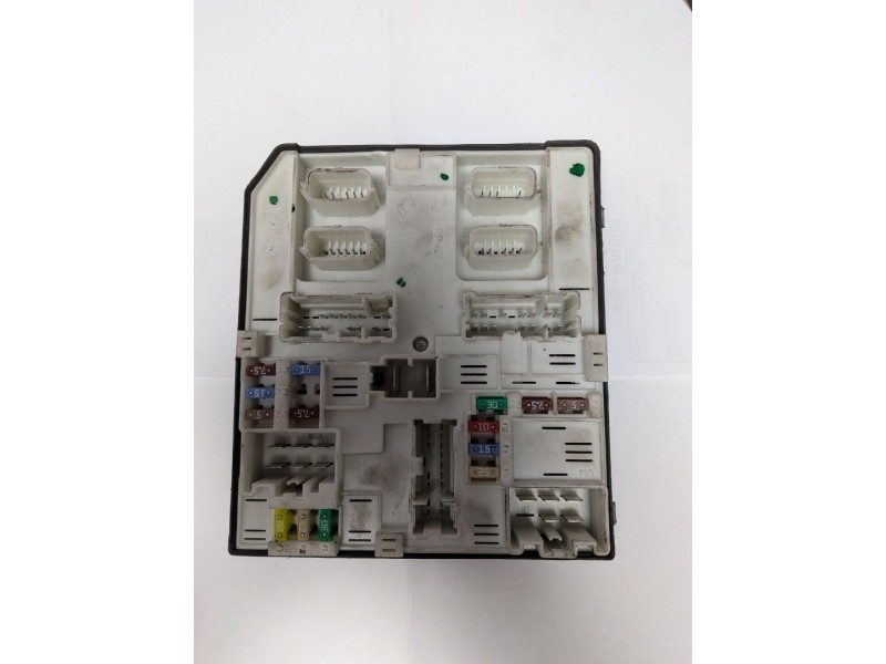 Recambio de caja reles / fusibles para renault kangoo ii (f/kw0) k9k636 referencia OEM IAM 284B68764RA  
