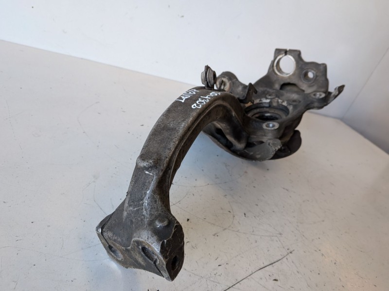 Recambio de mangueta delantera derecha para audi a4 berlina (8k2) caga referencia OEM IAM   