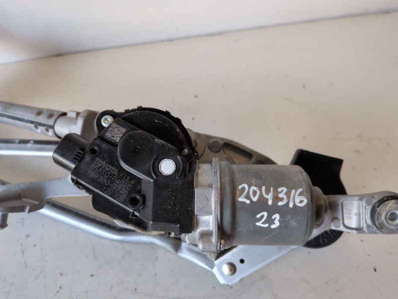Recambio de motor limpia delantero para toyota c-hr (x10) 2zr referencia OEM IAM 85110F4010  