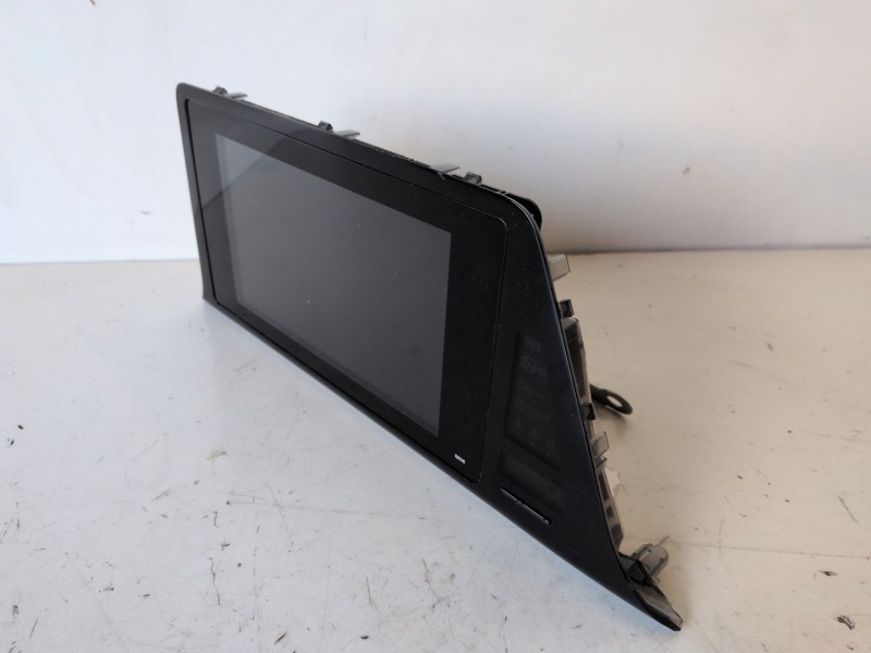 Recambio de pantalla multifuncion para toyota c-hr (x10) 2zr referencia OEM IAM 86140F4011  