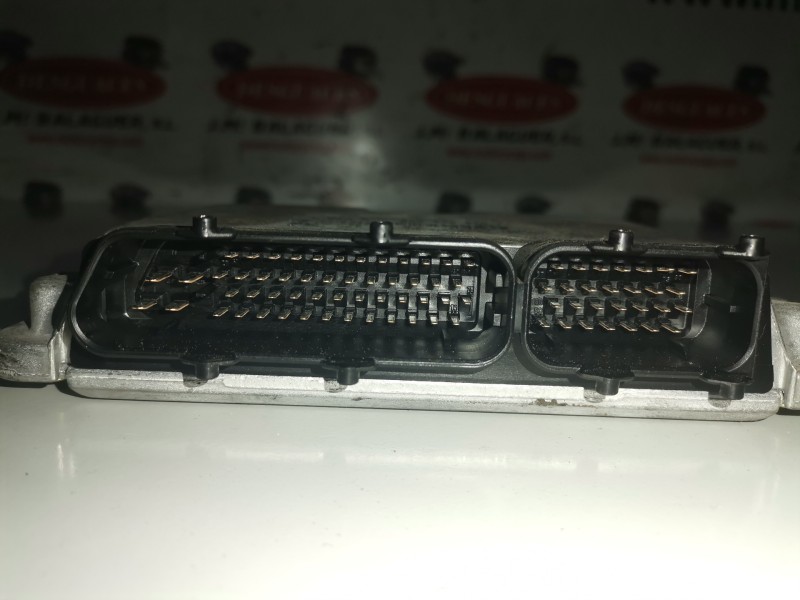 Recambio de centralita motor uce para audi a4 berlina (b5) afn referencia OEM IAM 0281001966/038906018FD  