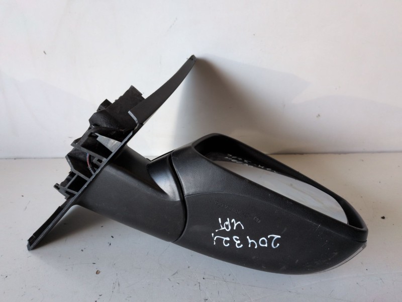 Recambio de retrovisor derecho para renault megane iii berlina 5p k9k834 referencia OEM IAM   