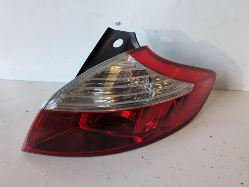 Recambio de piloto trasero derecho para renault megane iii berlina 5p k9k834 referencia OEM IAM 89319609  