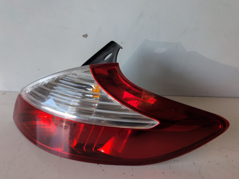 Recambio de piloto trasero derecho para renault megane iii berlina 5p k9k834 referencia OEM IAM 89319609  