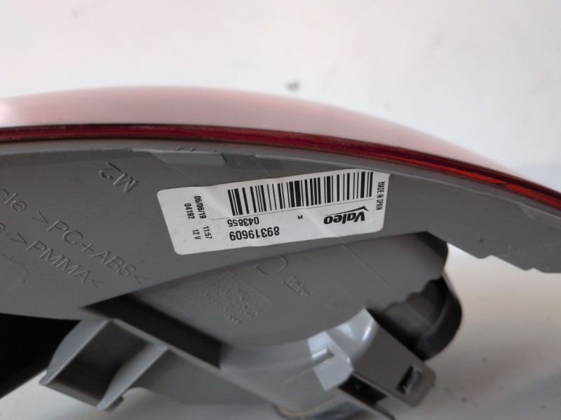 Recambio de piloto trasero derecho para renault megane iii berlina 5p k9k834 referencia OEM IAM 89319609  