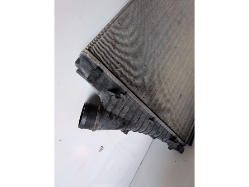 Recambio de intercooler para opel vectra c berlina z19dt referencia OEM IAM 13205149  