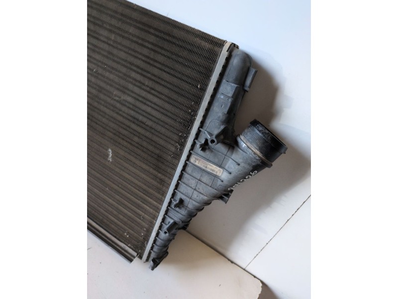 Recambio de intercooler para opel vectra c berlina z19dt referencia OEM IAM 13205149  