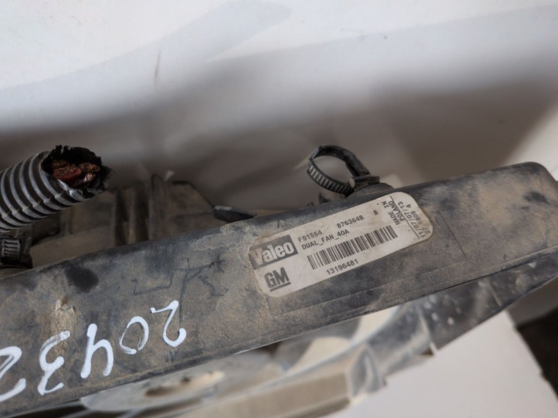 Recambio de electroventilador para opel vectra c berlina z19dt referencia OEM IAM 13196481  