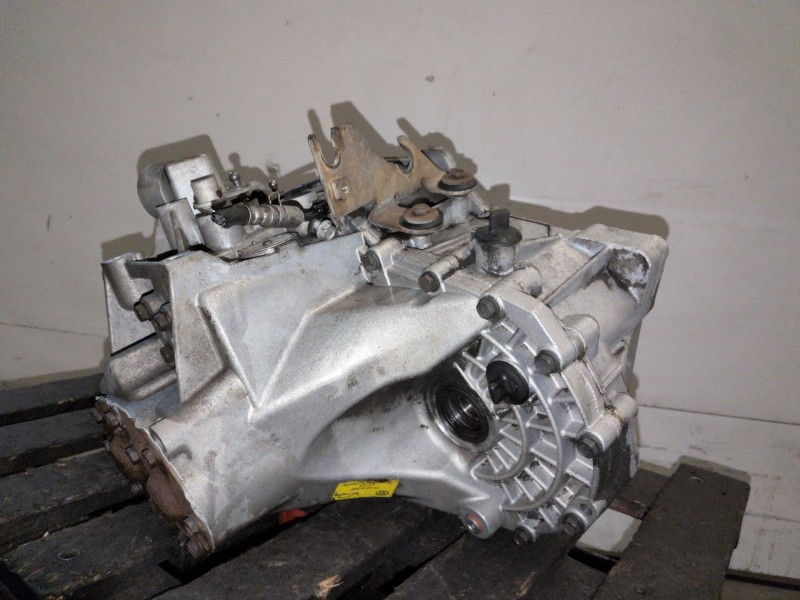 Recambio de caja cambios para dodge avenger (js) ecn referencia OEM IAM T355  
