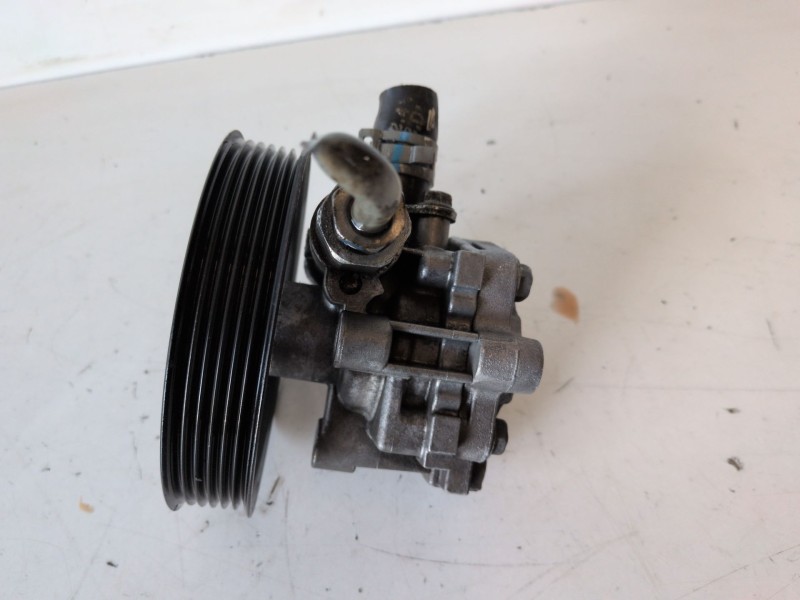 Recambio de bomba direccion para dodge avenger (js) ecn referencia OEM IAM   