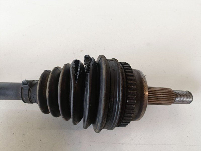 Recambio de transmision delantera izquierda para renault master ii fase 2 furgón g9u650 referencia OEM IAM   
