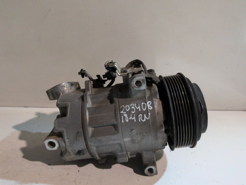 Recambio de compresor aire acondicionado para renault megane iii berlina 5p h5f400 referencia OEM IAM 926005211R  